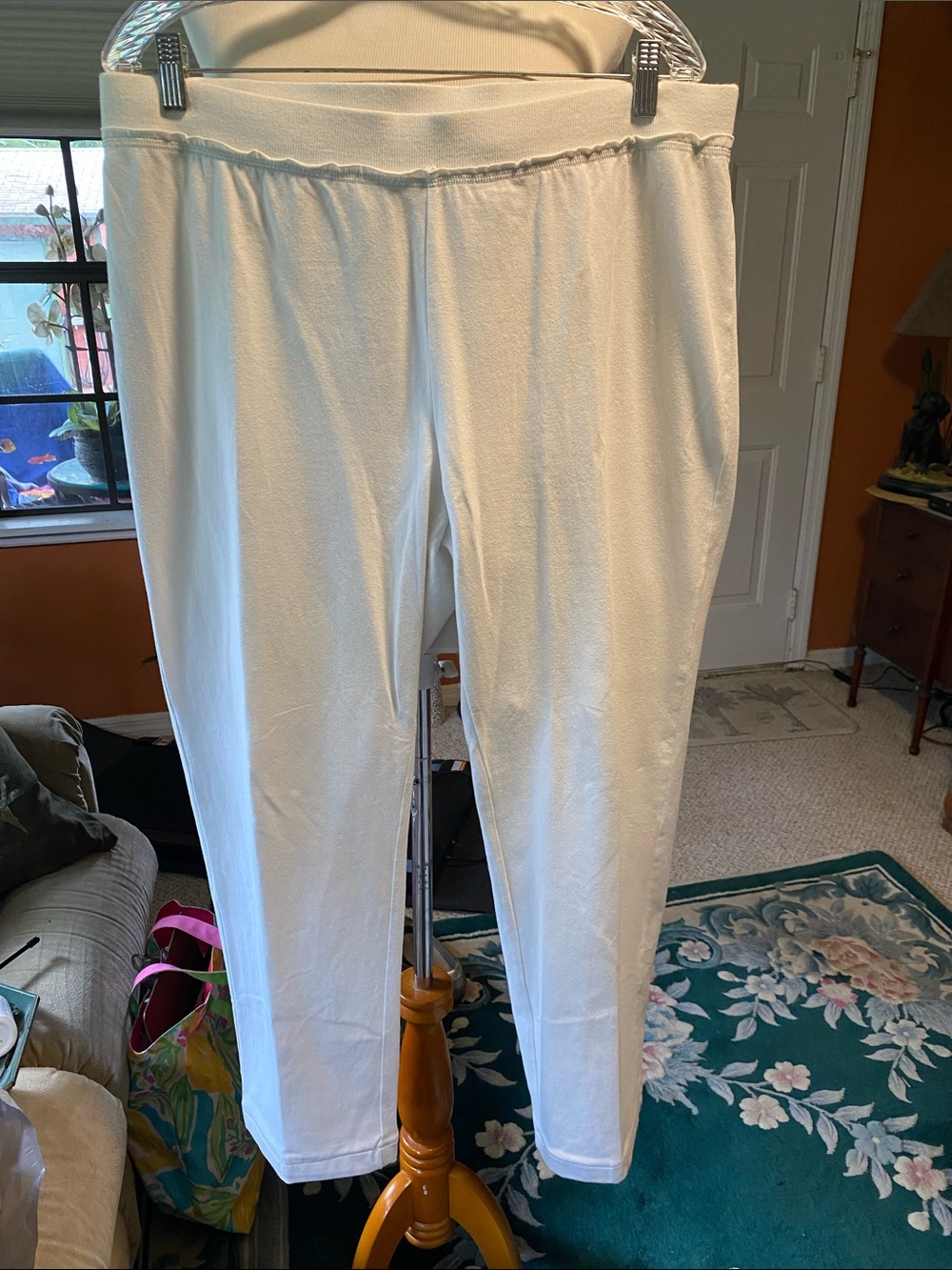 CHICO’S White Knit Cotton Pull-On Pants - Chico’s Size 2 ( regular size 14)